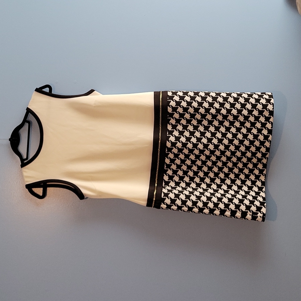 Roz & Ali Dress